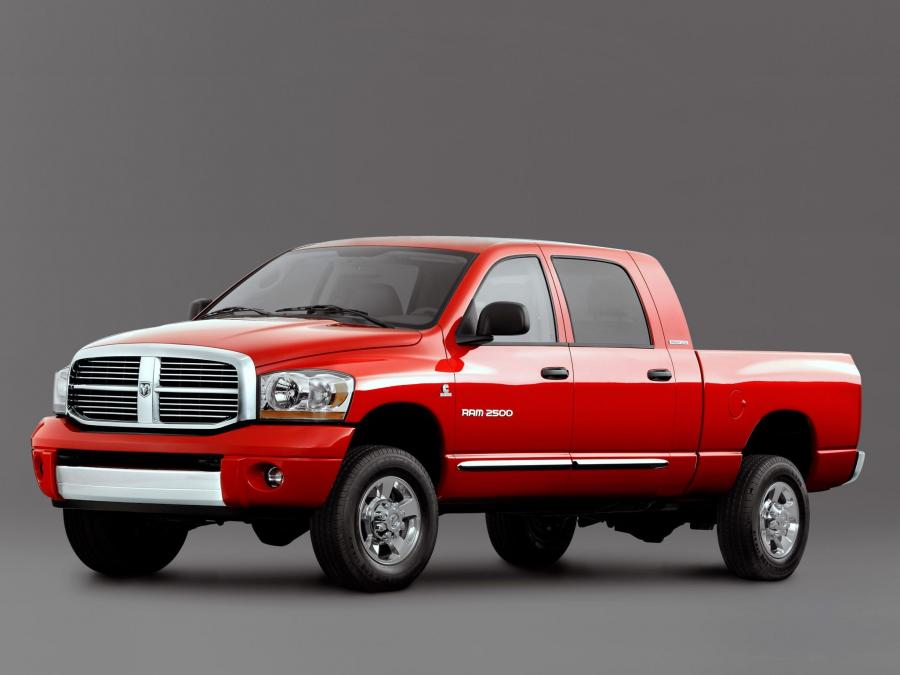  Dodge Ram 2500 Mega Cab 2006 года  (фото 24 из 35)
